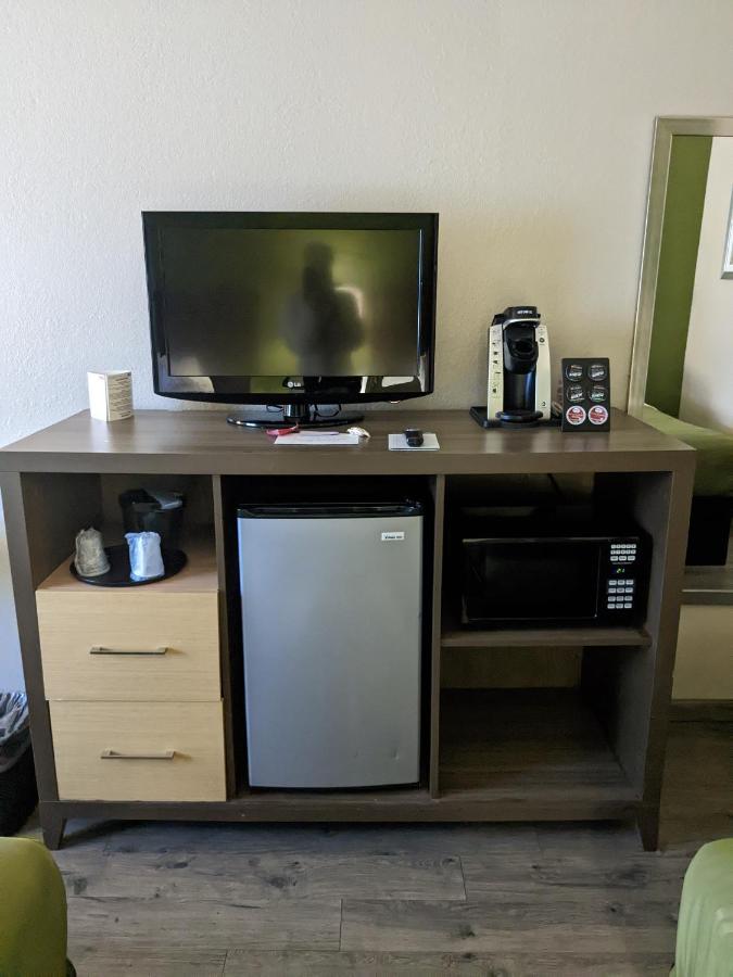 Quality Inn & Suites Ντέλαγουερ Εξωτερικό φωτογραφία