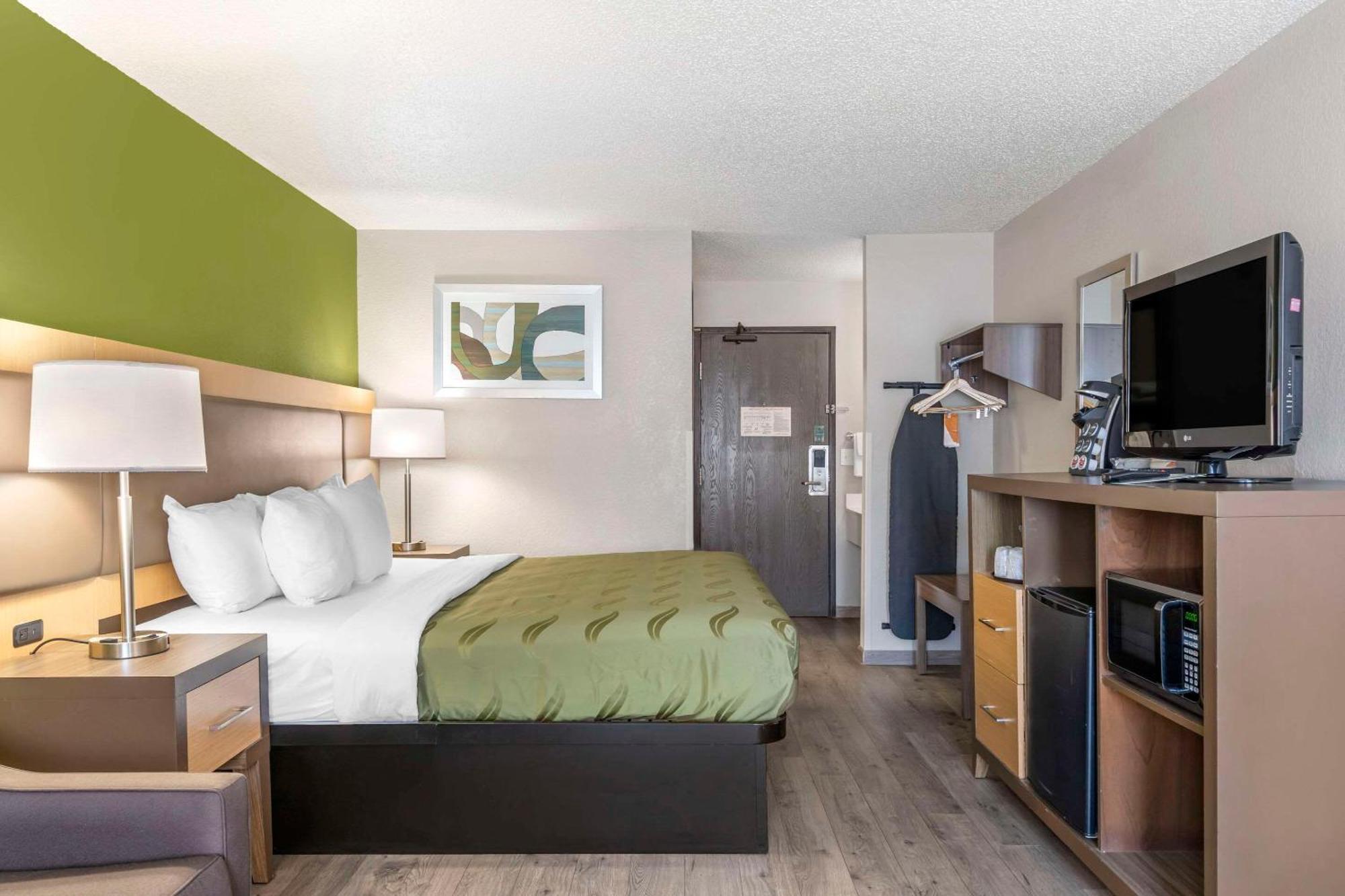 Quality Inn & Suites Ντέλαγουερ Εξωτερικό φωτογραφία