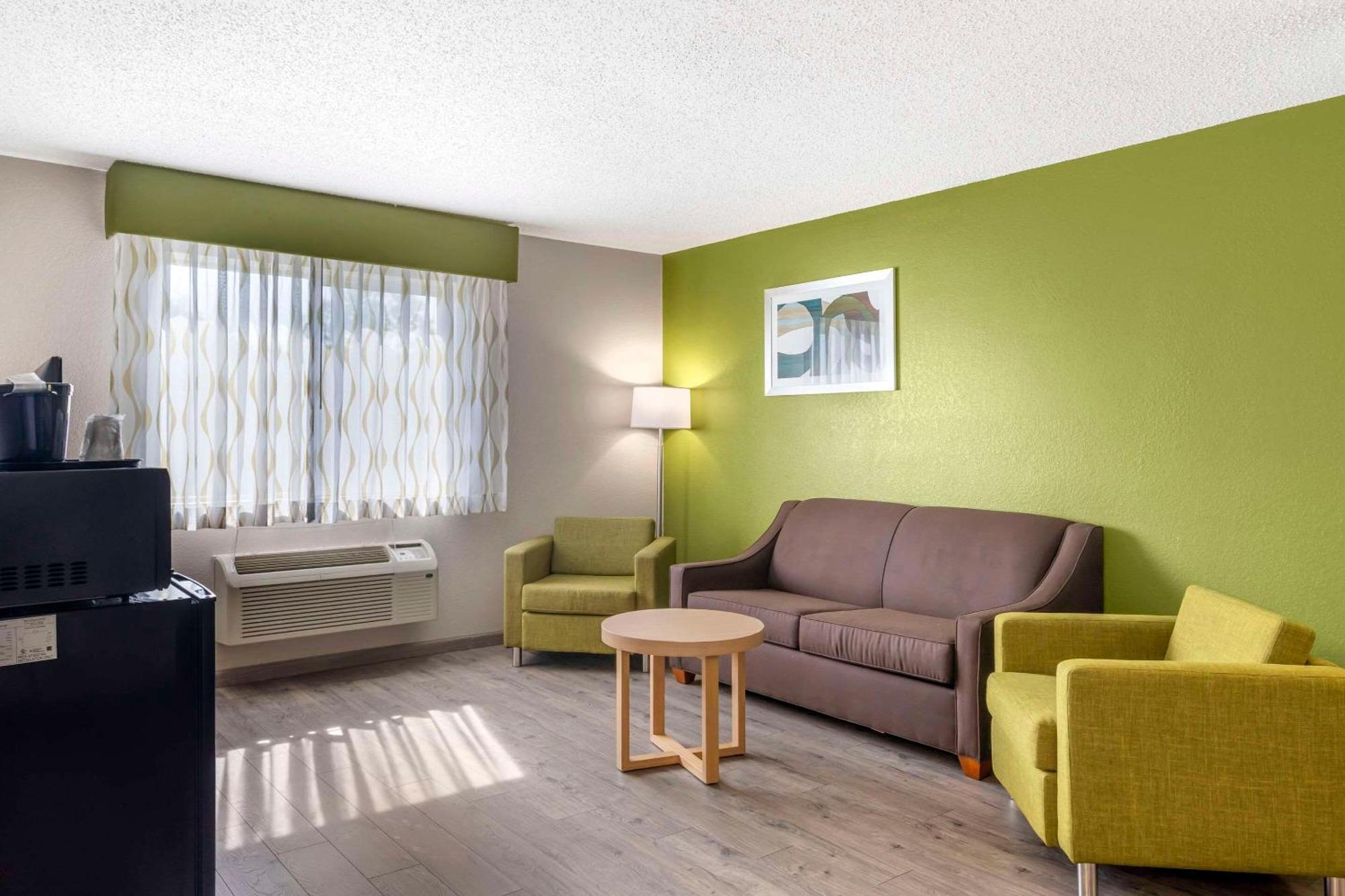 Quality Inn & Suites Ντέλαγουερ Εξωτερικό φωτογραφία